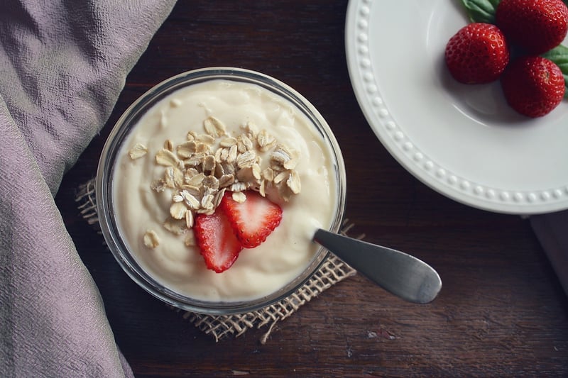 Greek Yogurt Parfait with Berries and Almonds